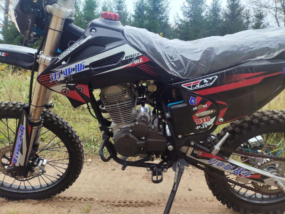 250 cc Naujas Enduro - nuotraukos Nr. 7