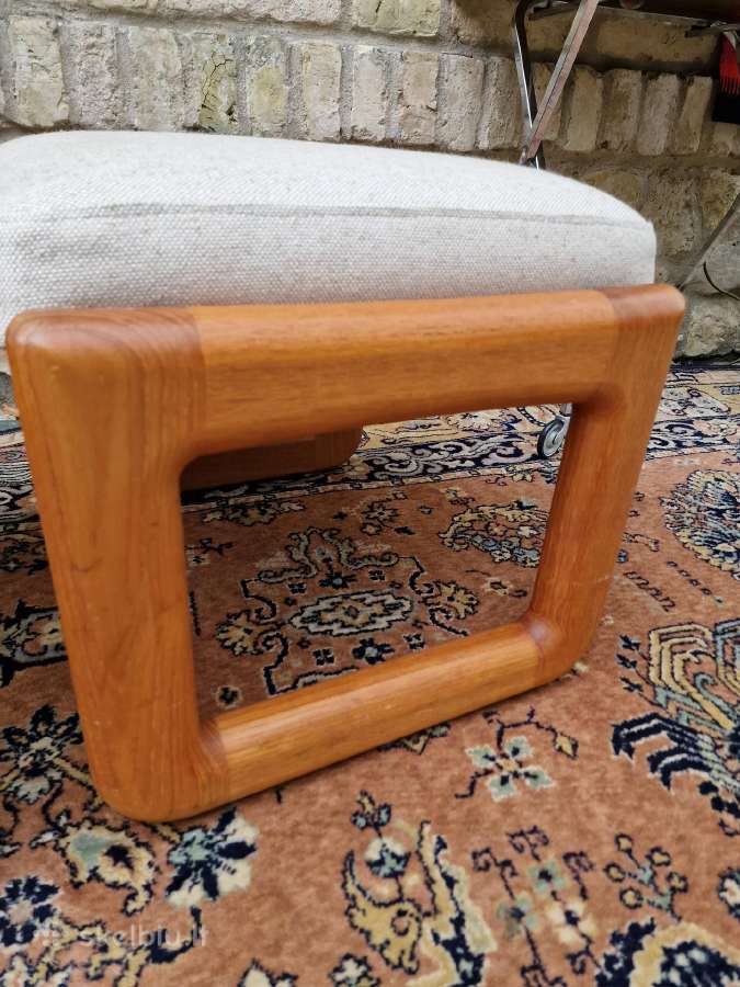 Vintažiniao mid century tikmedžio pufai - nuotraukos Nr. 3