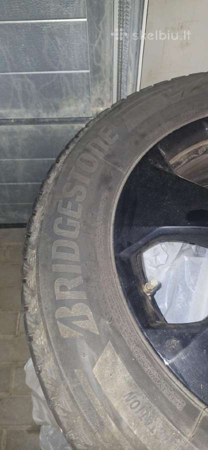 Originalūs Toyota Rav4 R17 ratlankiai su Bridgesto - nuotraukos Nr. 3