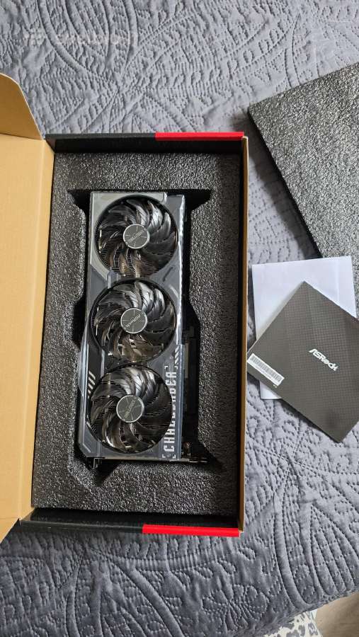 Adm Radeon Rx 9070 XT 16gb Vaizdo plokste - nuotraukos Nr. 2