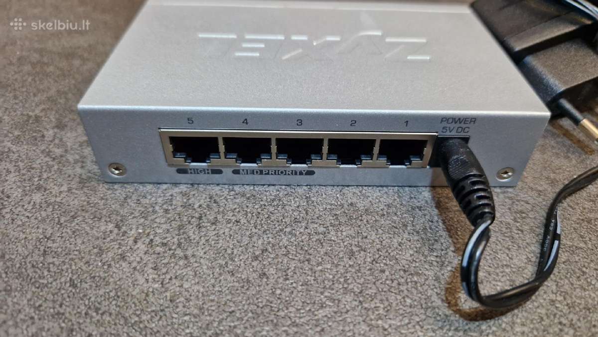 Switch (komutatorius) daug įvairių 5/8/16/24 port - nuotraukos Nr. 18