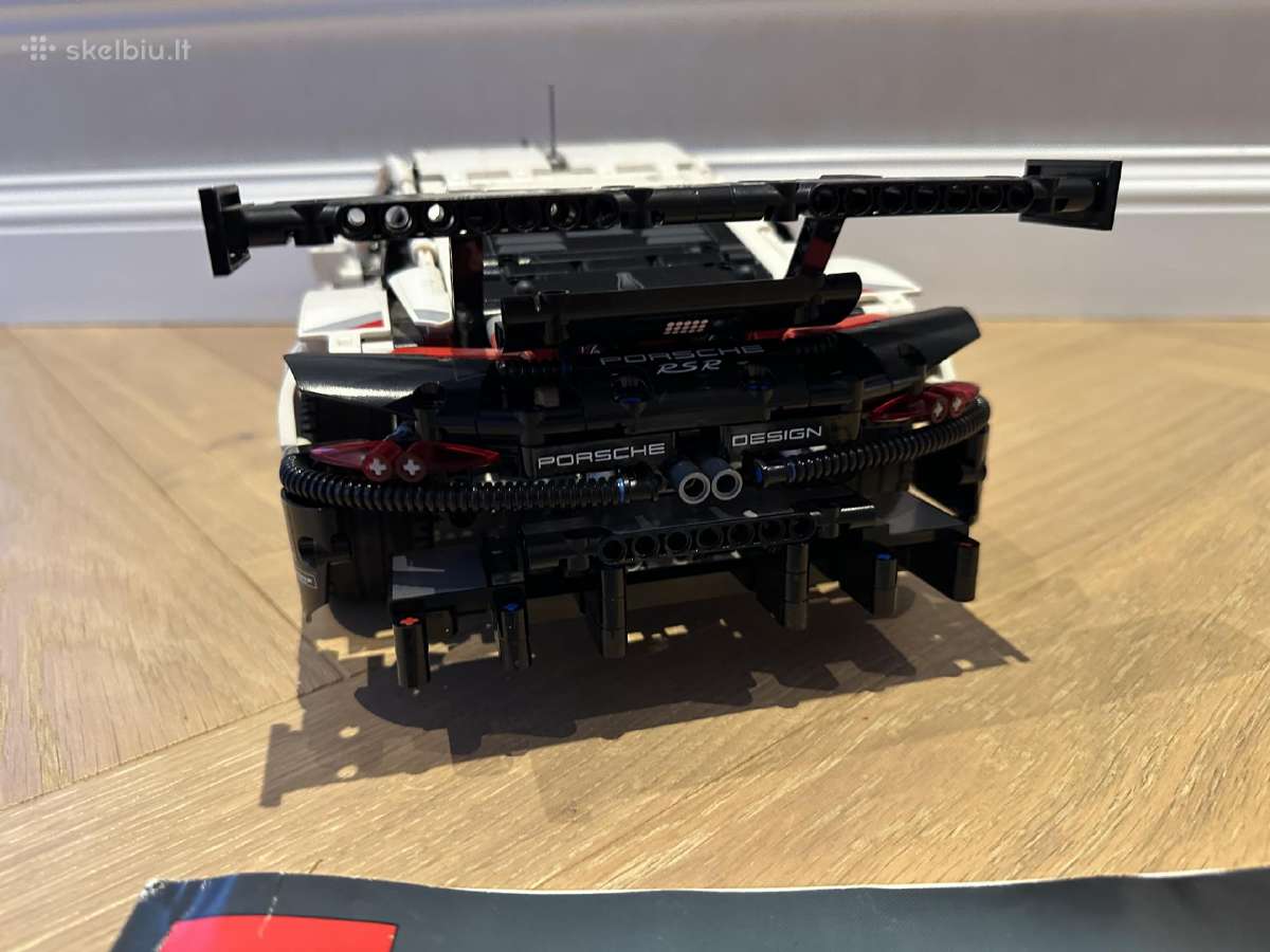 Lego technic 42096 - nuotraukos Nr. 4