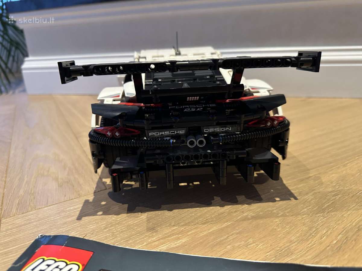 Lego technic 42096 - nuotraukos Nr. 5