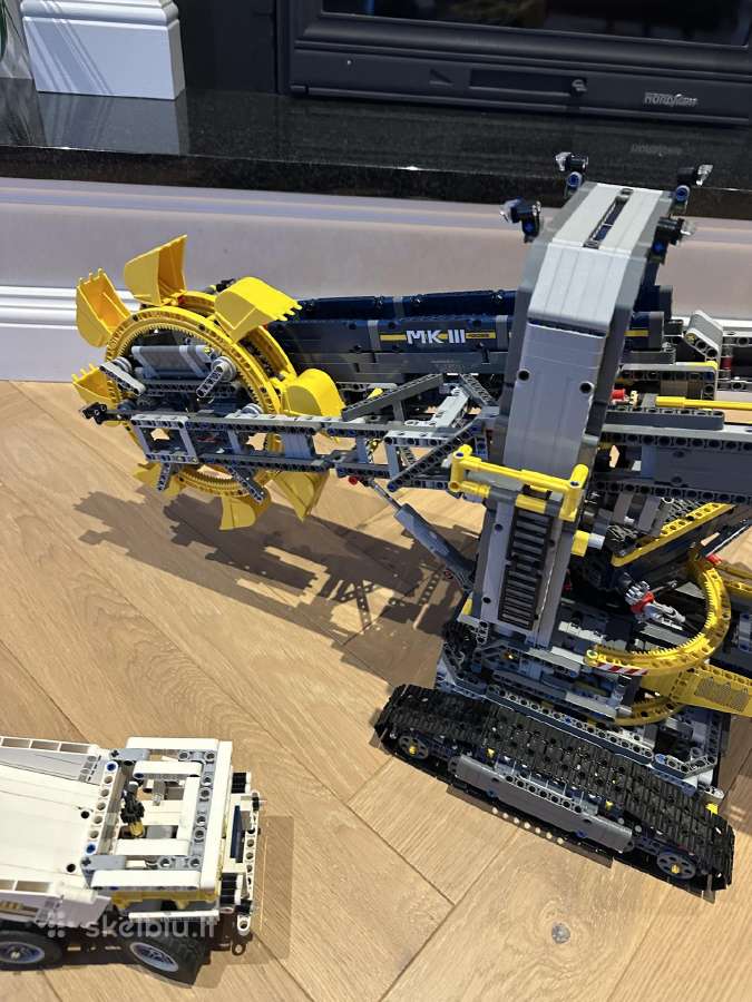 Lego Technic 42055 - nuotraukos Nr. 9