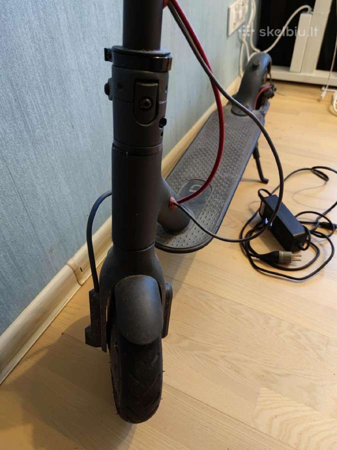 Xiaomi elektrinis paspirtukas - nuotraukos Nr. 8