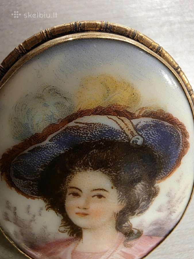 Vintage natūrali kriauklė ir porcelisno sagės - nuotraukos Nr. 14