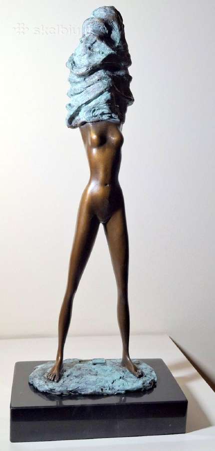 Moters bronzinė skulptūra su žalia patina, 36 cm - nuotraukos Nr. 4