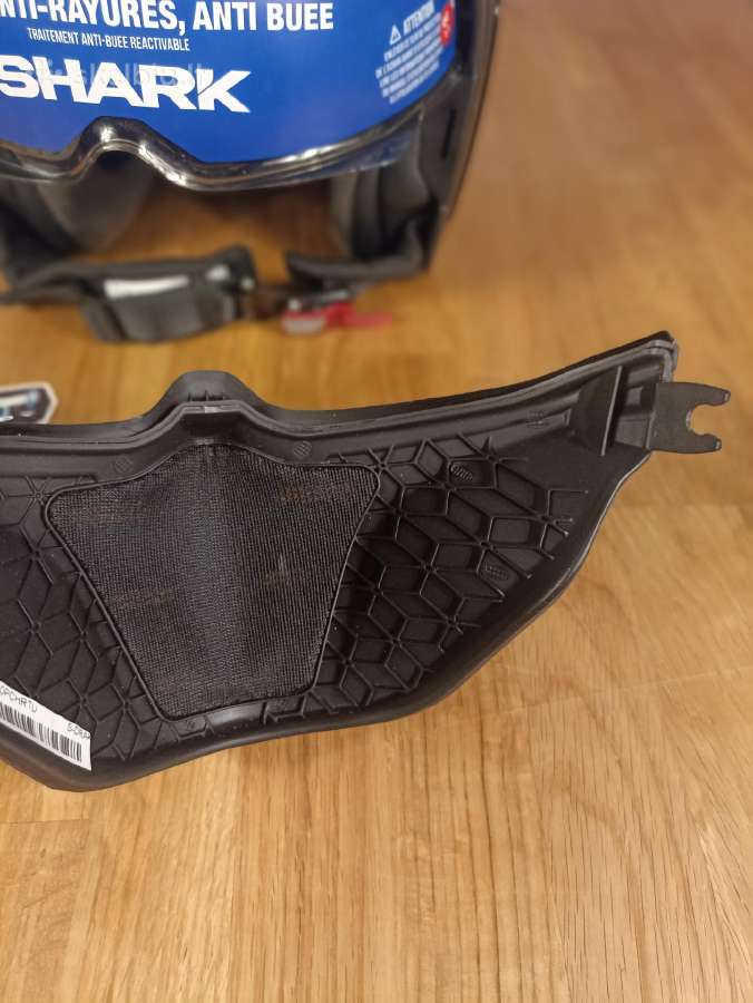 Naujas Shark S-dark moto šalmas, L dydis - nuotraukos Nr. 18