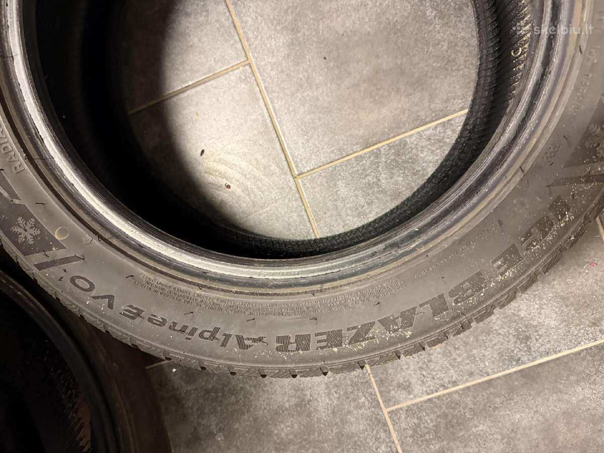 225/50r17 Padangos - nuotraukos Nr. 3