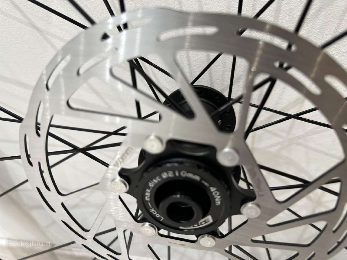 Bontrager Aeolus Elite 50 karboniniai ratai - nuotraukos Nr. 6