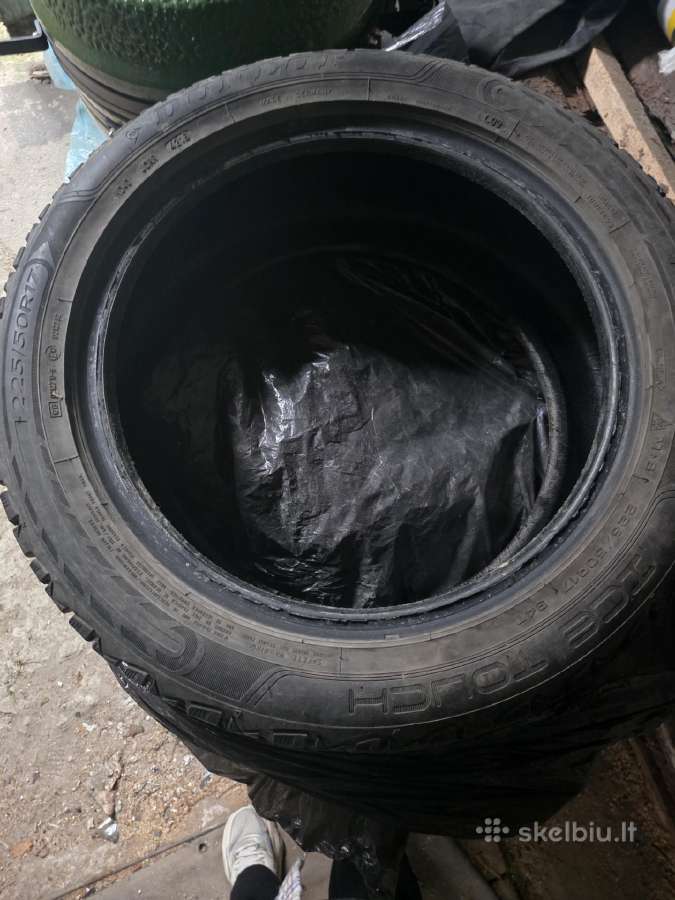 Padangos 225/50 R17 - nuotraukos Nr. 3