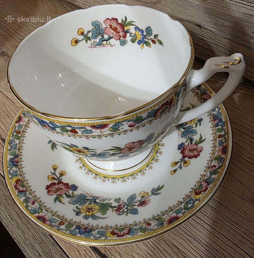 Vintage porceliano puodelis su lėkštute - nuotraukos Nr. 4