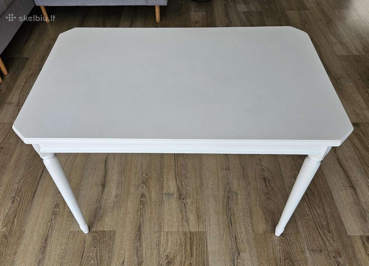 Gustavian stiliaus staliukas - nuotraukos Nr. 3