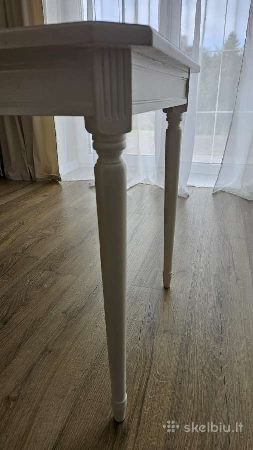 Gustavian stiliaus staliukas - nuotraukos Nr. 4