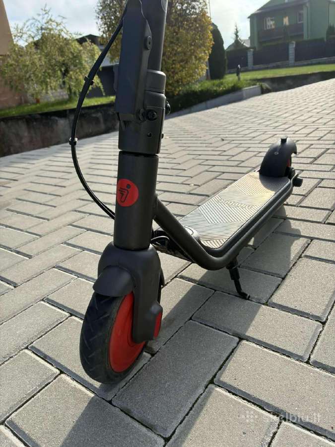 Elekrinis paspirtukas Segway Ninebot Zing C20 - nuotraukos Nr. 2