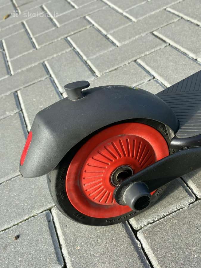 Elekrinis paspirtukas Segway Ninebot Zing C20 - nuotraukos Nr. 12