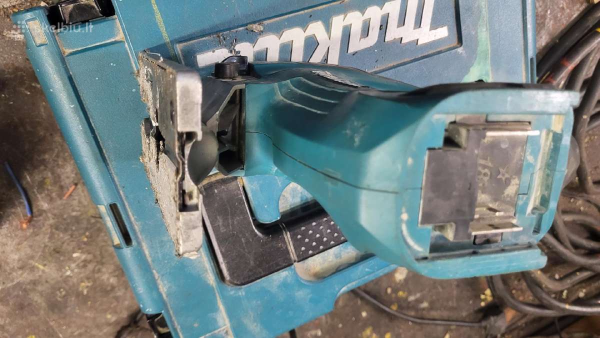 Makita freza siaurapjūklis, skardos žirklės - nuotraukos Nr. 4