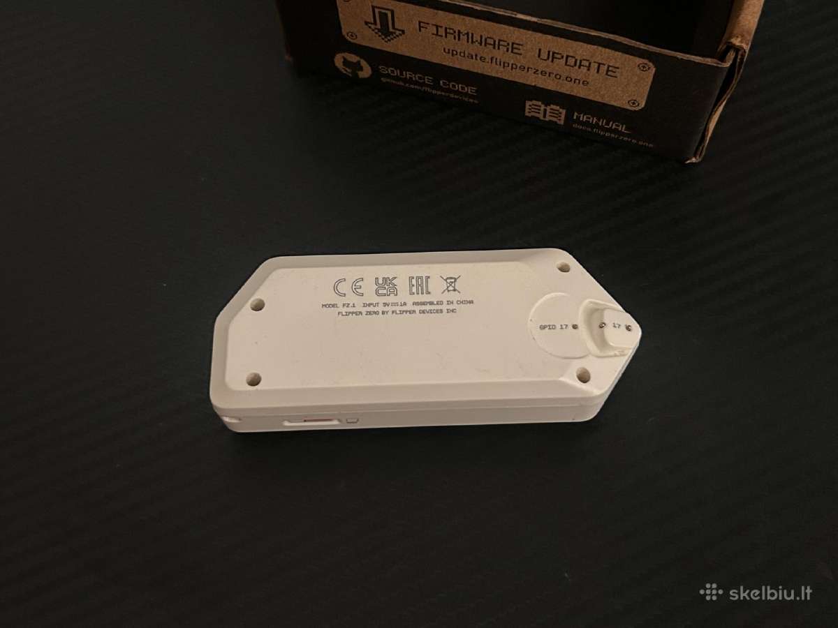 Flipper zero + case + 8 GB card - nuotraukos Nr. 3
