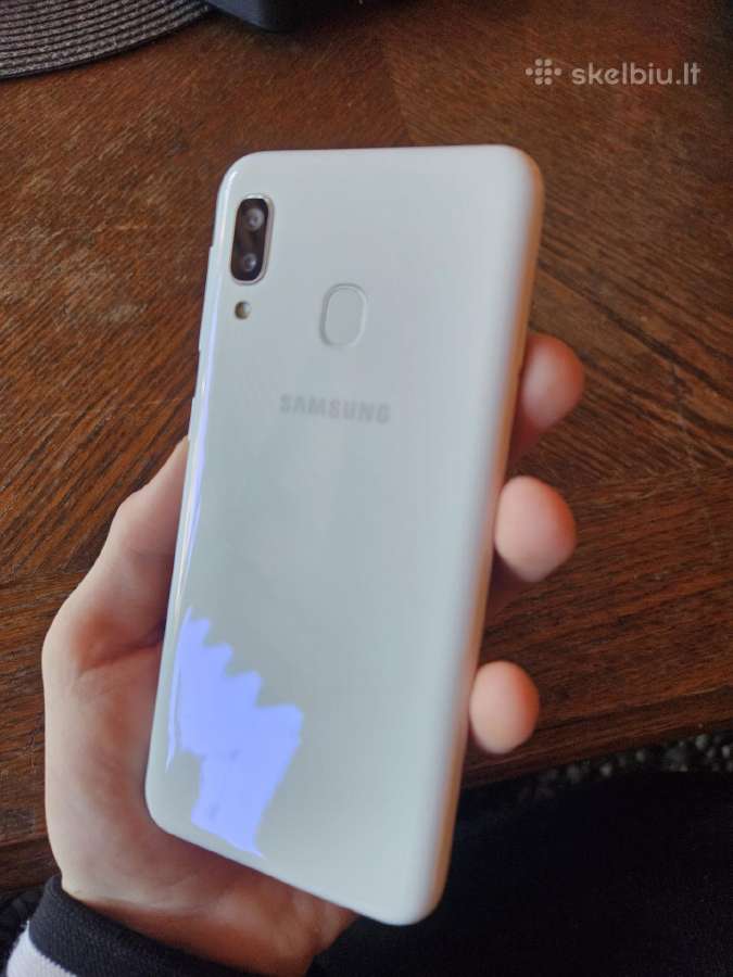 Samsung Galaxy A20e - nuotraukos Nr. 5