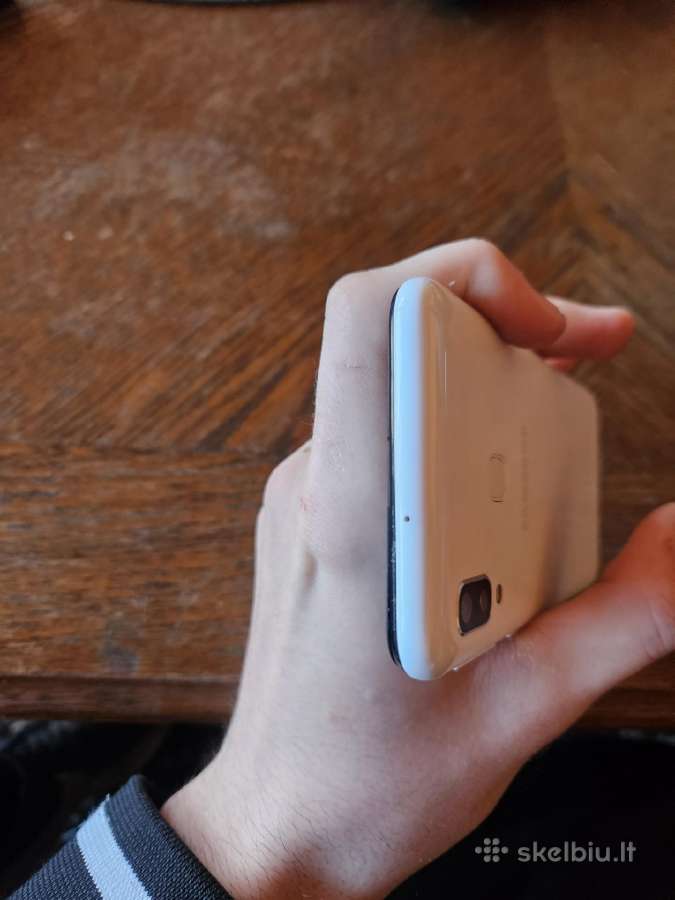 Samsung Galaxy A20e - nuotraukos Nr. 6