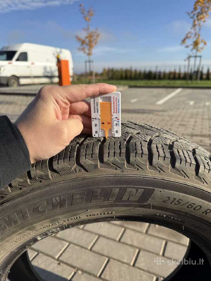 Michelin X-ice Snow 215/60 R16 (Likutis ~7 mm) - nuotraukos Nr. 8