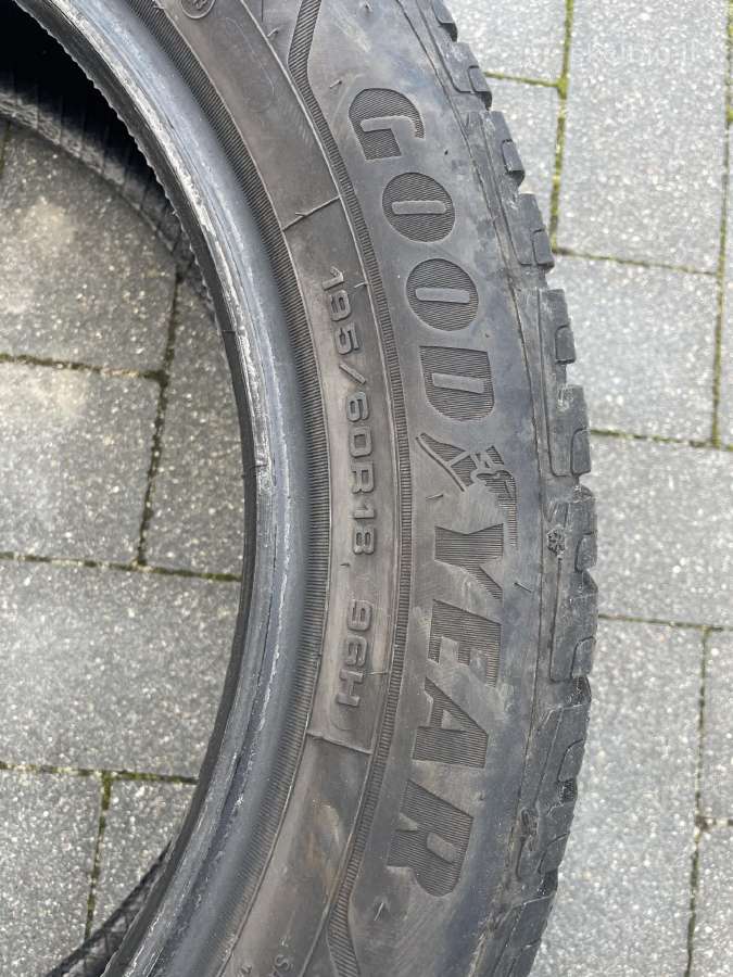 Padangos Goodyear Ultragrip Performance + - nuotraukos Nr. 2