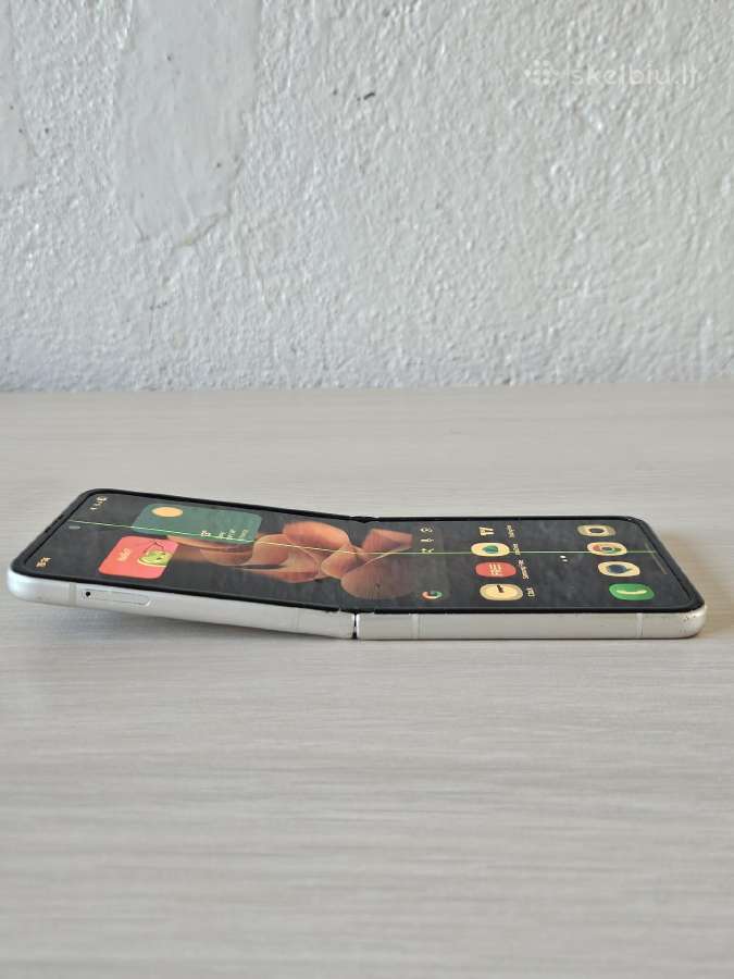 Samsung Z Flip 3 5G 256gb - nuotraukos Nr. 6