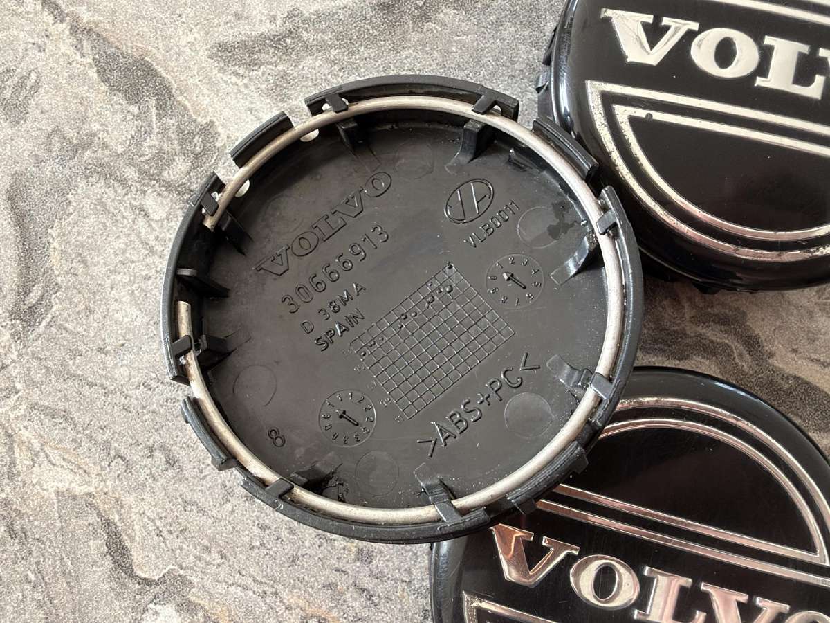 Volvo ratų centro stebulės dangteliai - nuotraukos Nr. 3