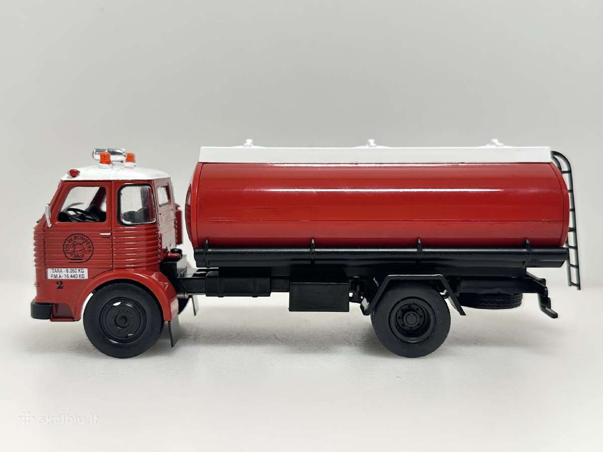 Pegaso Comet cisterna 1968 gaisrinė raudo 1:43 - nuotraukos Nr. 4