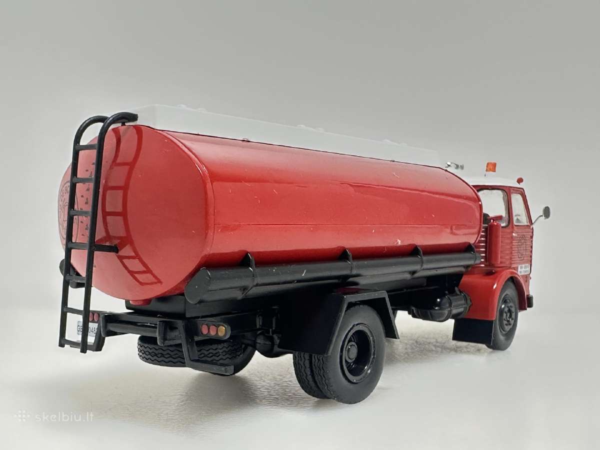 Pegaso Comet cisterna 1968 gaisrinė raudo 1:43 - nuotraukos Nr. 5