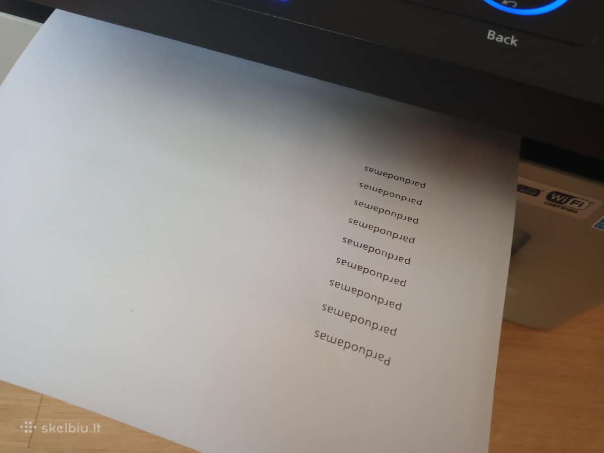 Samsung Xpress M2070w spausdintuvas - nuotraukos Nr. 2