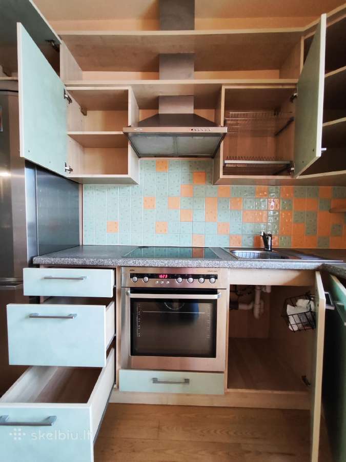Virtuvės baldų komplektas su buitine technika - nuotraukos Nr. 6