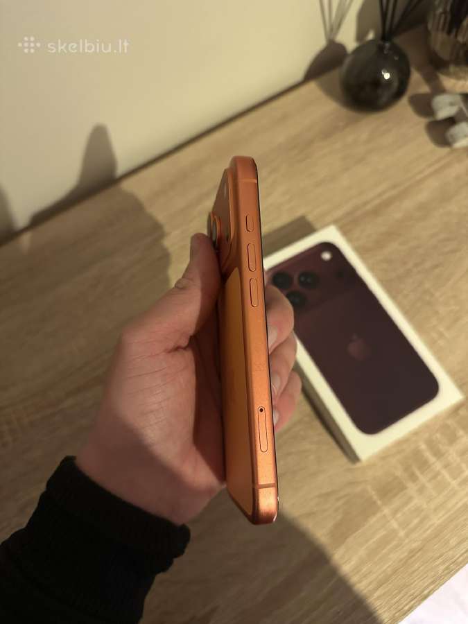 iPhone 17 Pro (Cosmic Orange) 256gb - nuotraukos Nr. 4