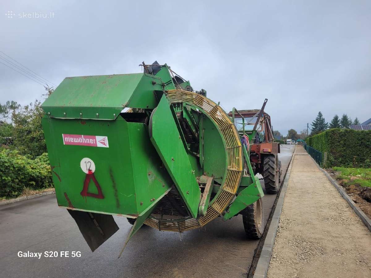 Vienvagis bulviu kombainas ir Mtz 82 - nuotraukos Nr. 2