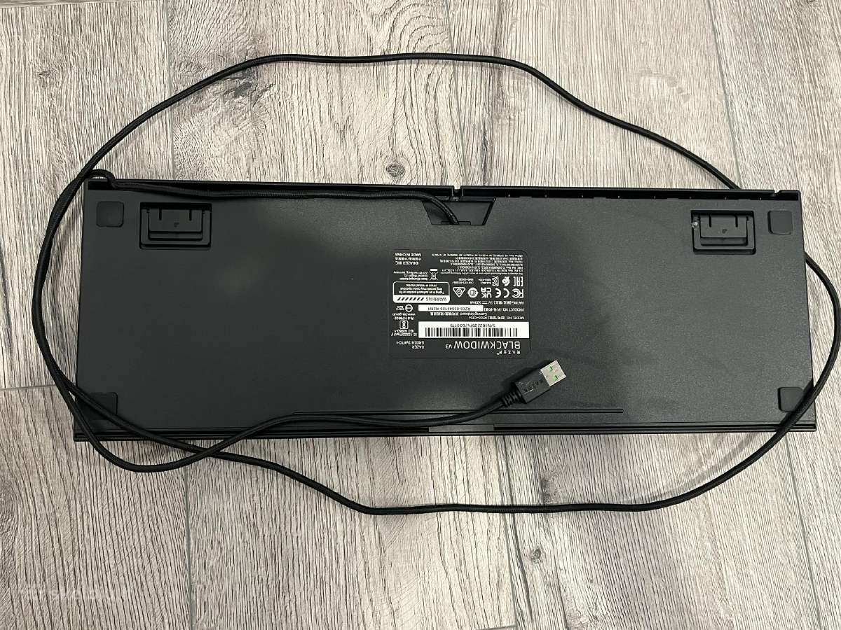 Parduodama Razer Blackwidow V3 klaviatūra - nuotraukos Nr. 3