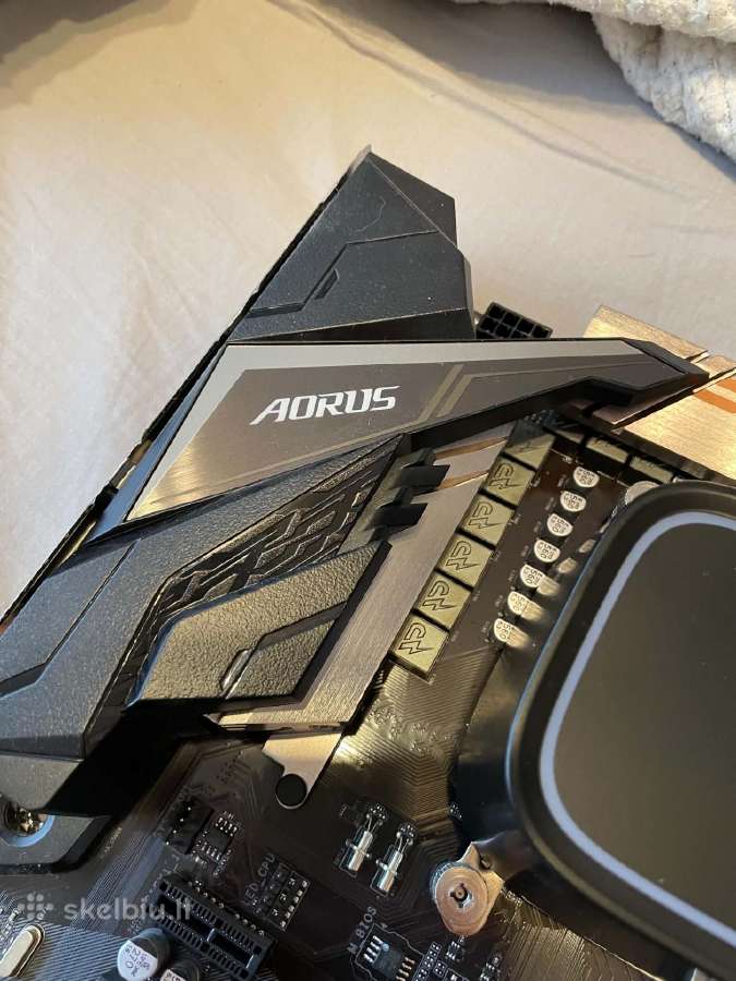Gigabyte B450 Aorus Elite V2 Ryzen 7 5800x - nuotraukos Nr. 5
