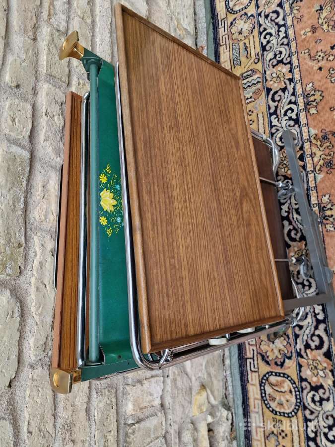 Vintažiniai mid century sulankstomi staliukai - nuotraukos Nr. 35