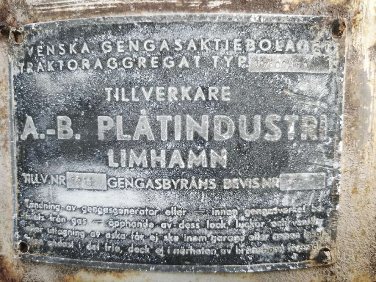 Antikvarinis Fordson Major su dujų generatoriumi - nuotraukos Nr. 31