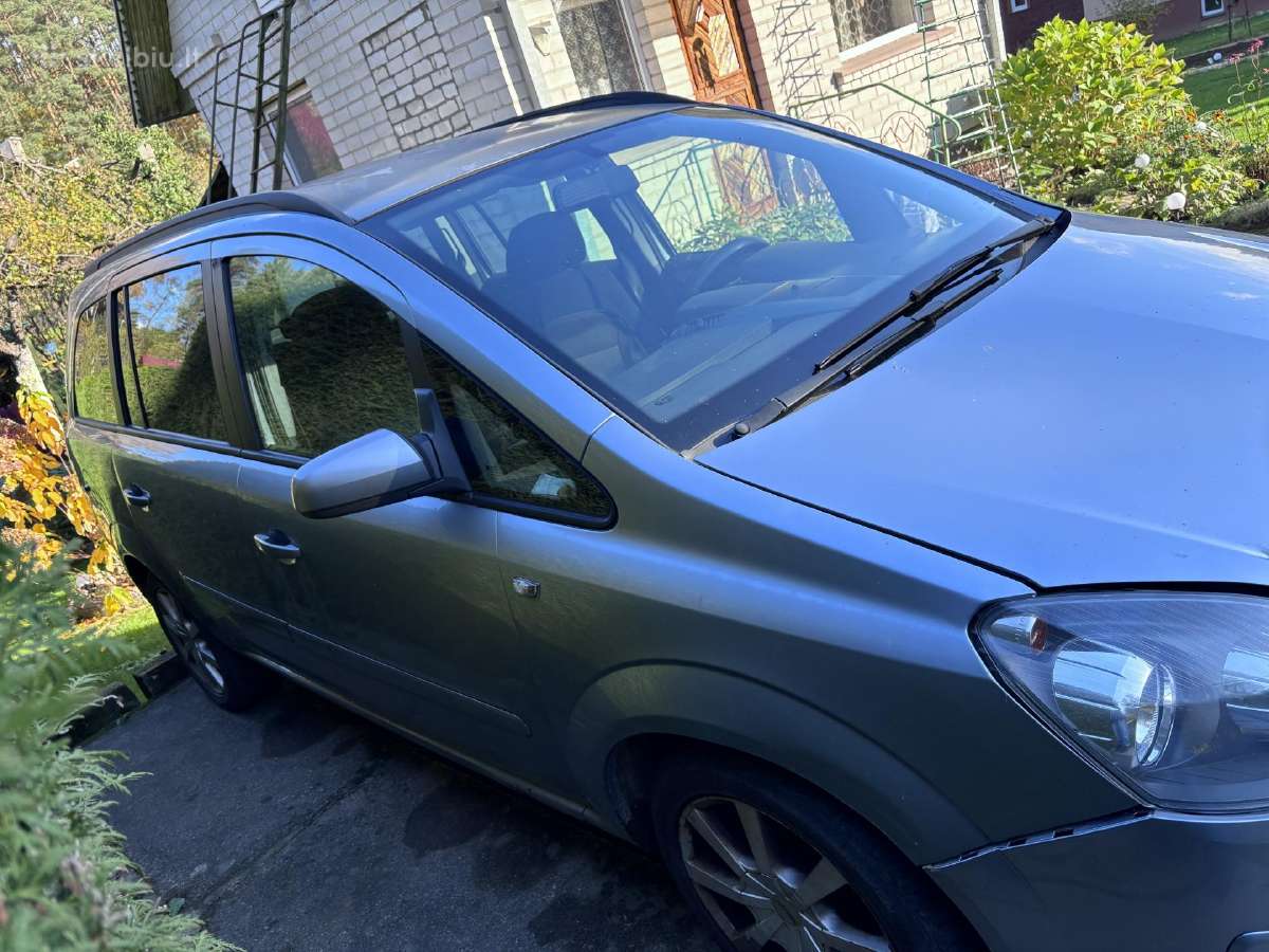 Opel Zafira - nuotraukos Nr. 8