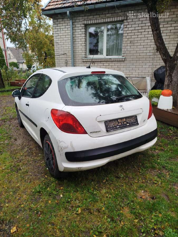 Dalimis Peugeot 207. 2010 m. - nuotraukos Nr. 2