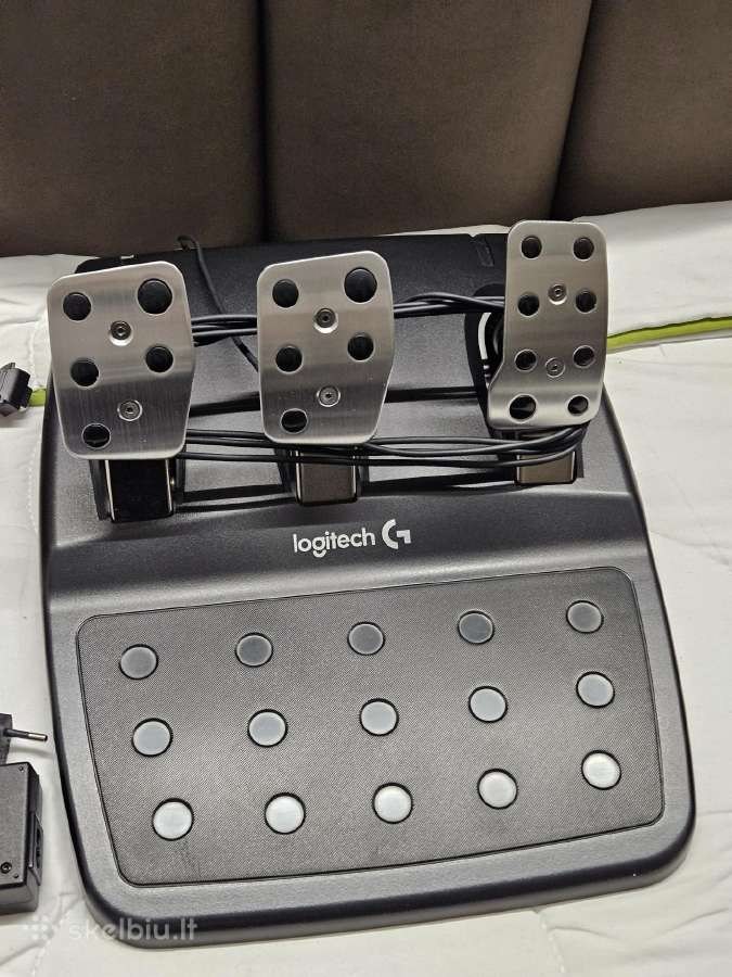 Puikios būklės Logitech G920. Pilnas komplektas - nuotraukos Nr. 3