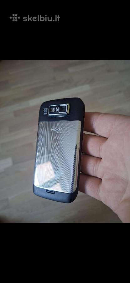 Nokia E72 - nuotraukos Nr. 2