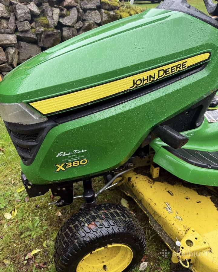 John Deere X380 Zolepjoves traktoriukas - nuotraukos Nr. 5