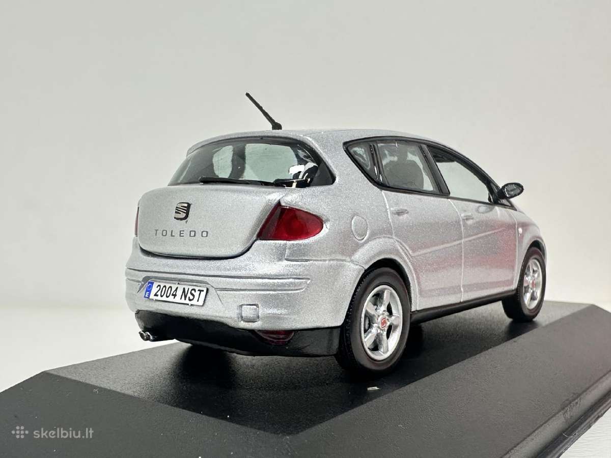 Seat Toledo 2004 sidabro 1:43 Fischer - nuotraukos Nr. 4