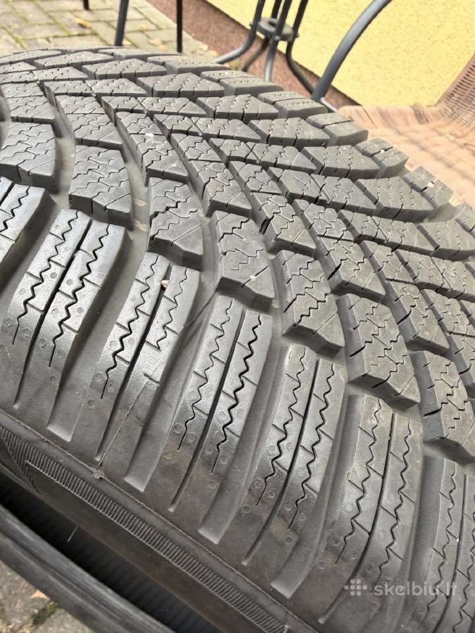 Bridgestone 215/55r18 99v Blizzak Lm005 XL - nuotraukos Nr. 3