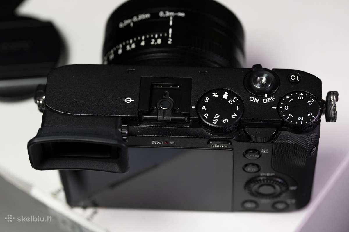 Sony Rx1r III su originaliais priedais - nuotraukos Nr. 6