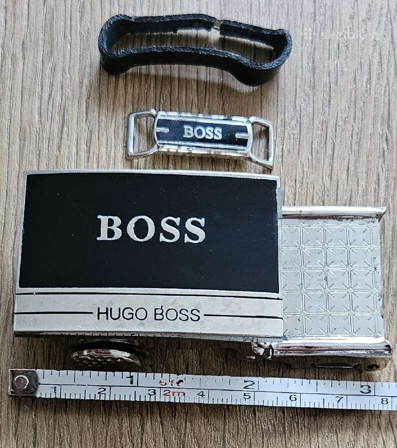 Boss diržo sągtis - nuotraukos Nr. 2
