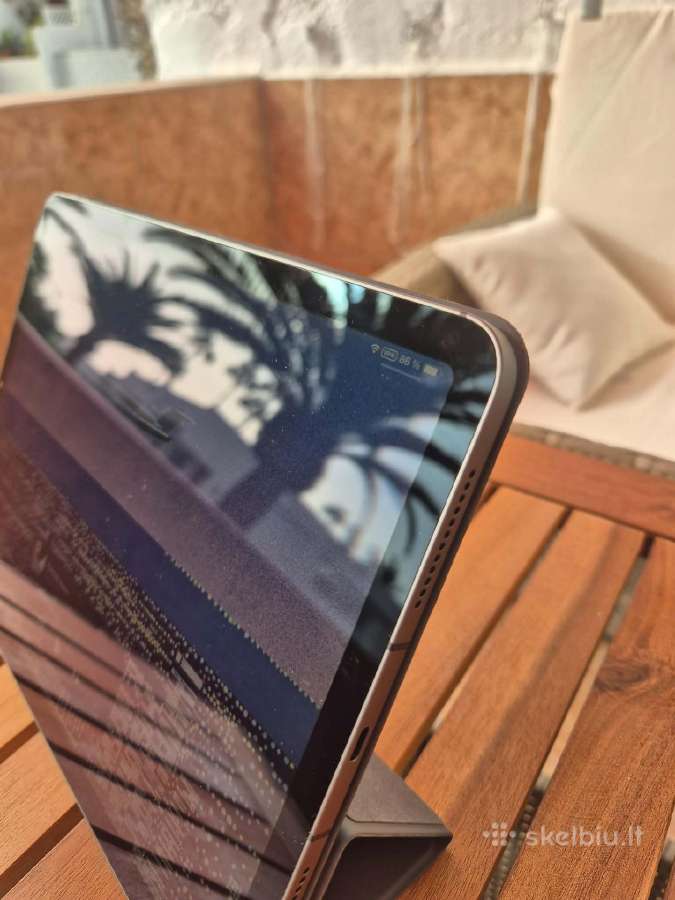 iPad Air 5th Gen 64gb Cellular M1 + dėklas - nuotraukos Nr. 4
