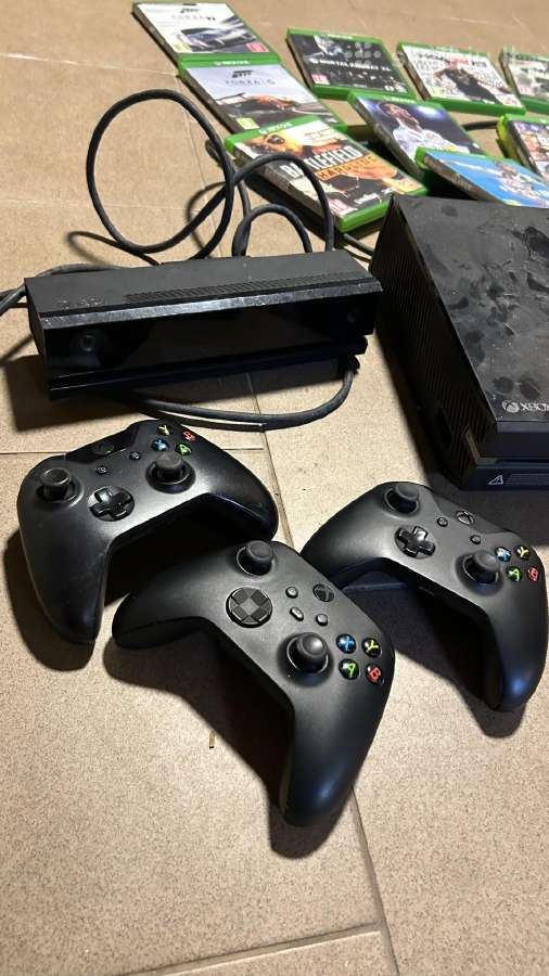 Xbox one +kinect+3 pultai+zaidimai - nuotraukos Nr. 3