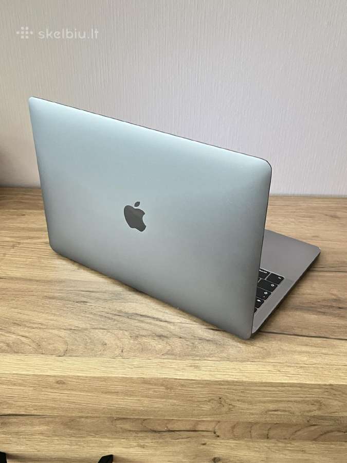 Apple MacBook Pro 13 (2018)/ 8 GB / 256 GB - nuotraukos Nr. 6